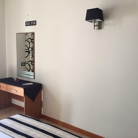 Casa Violeta Villa Mexilhoeira Grande Kültér fotó